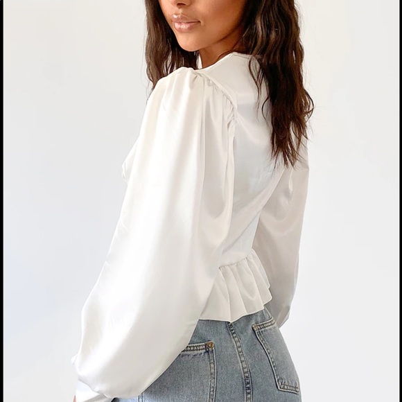 White Satin Ruched Button Waist Blouse - Picture 3 of 11